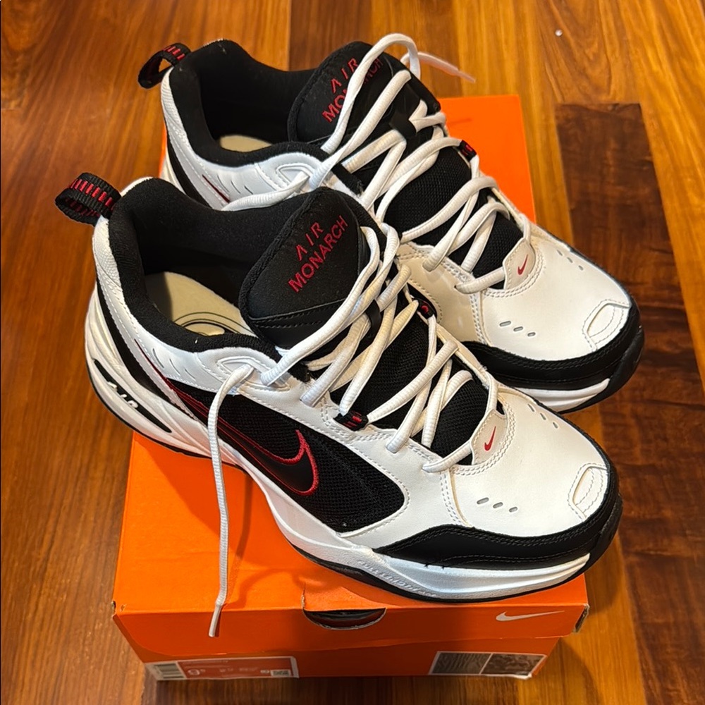 NWoB - Nike Air Monarch IV Men's Cross-Training Shoes Size 9.5 - Picture 2 of 8